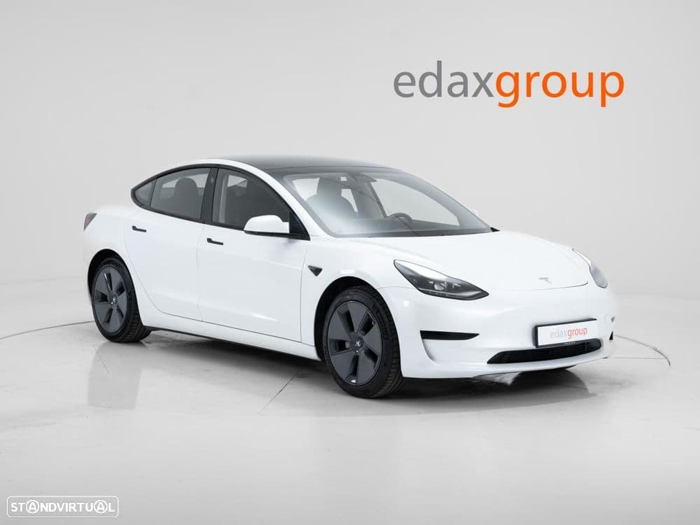 Tesla Model 3 Standard Range Plus RWD