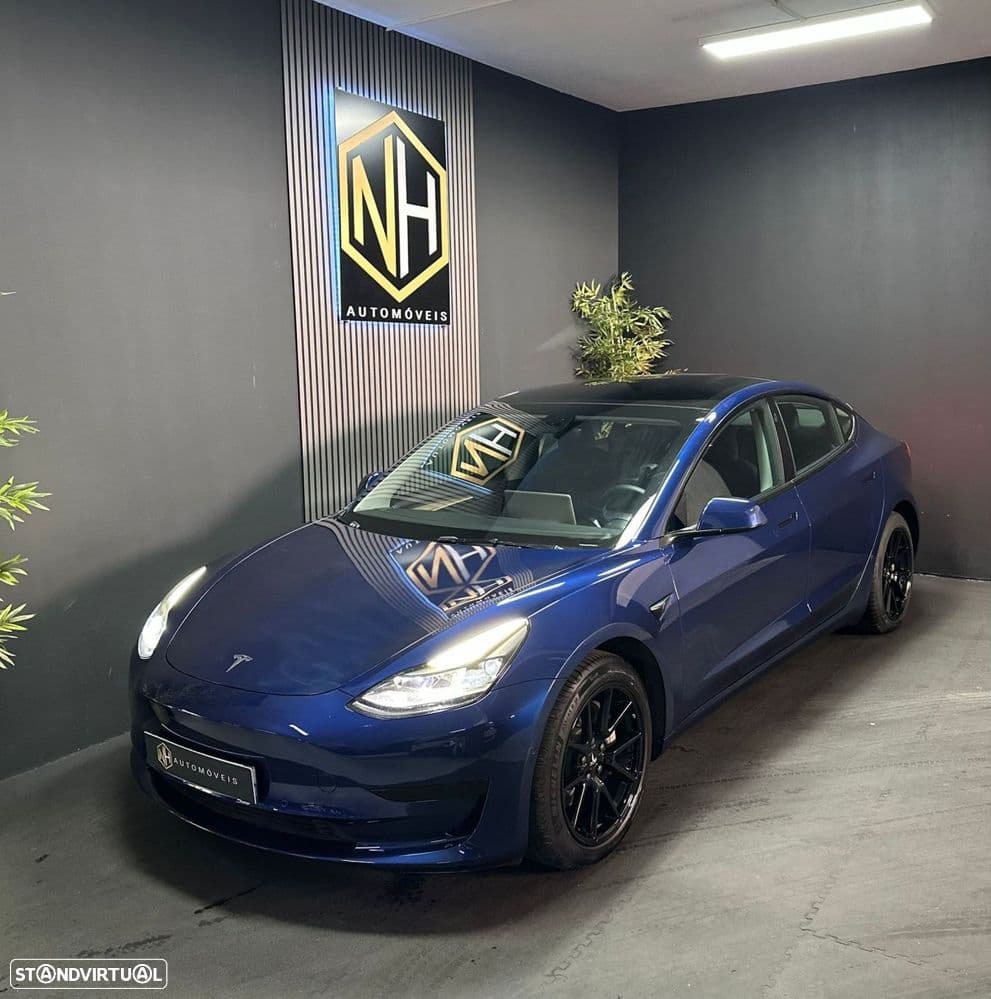Tesla Model 3 Standard Range Plus RWD