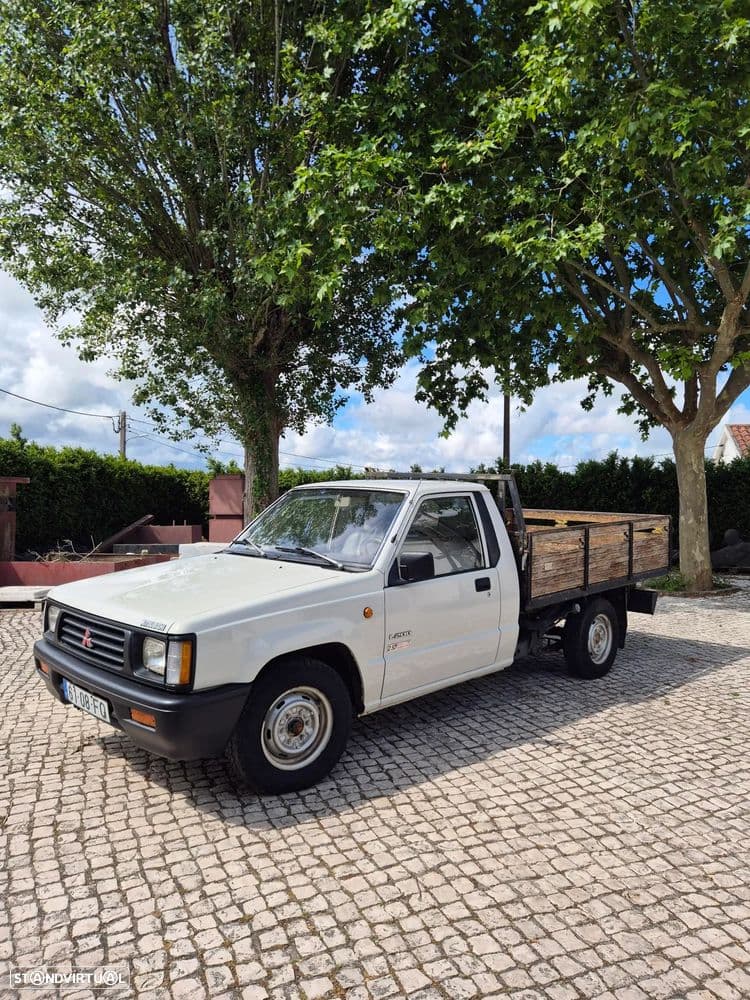 Mitsubishi L200 ver-2-5-d
