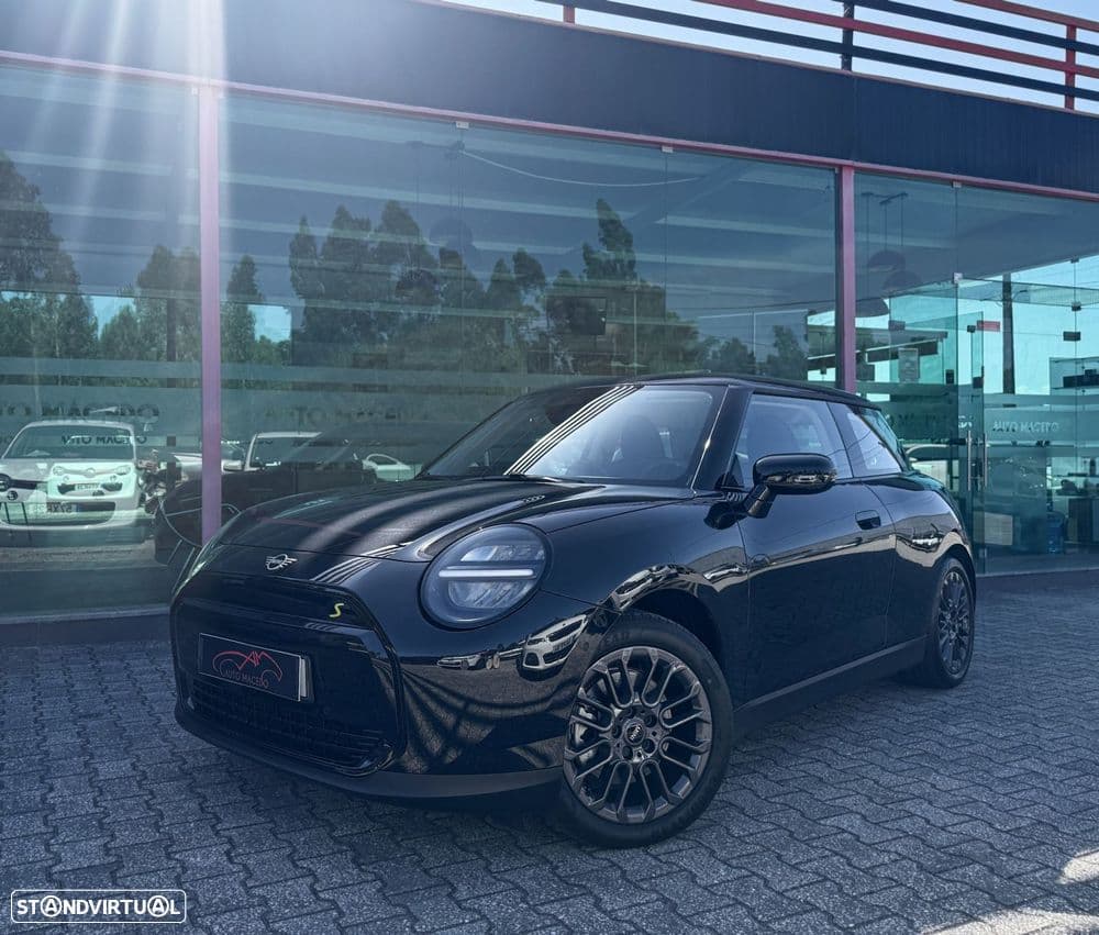 MINI 3 Portas