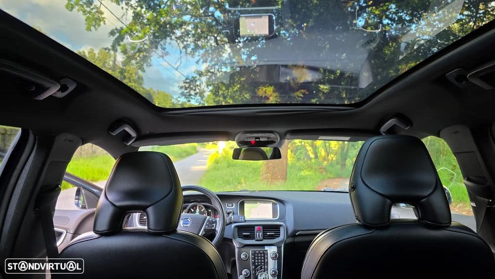 Volvo V40 1.6 D2 R-Design Powershift