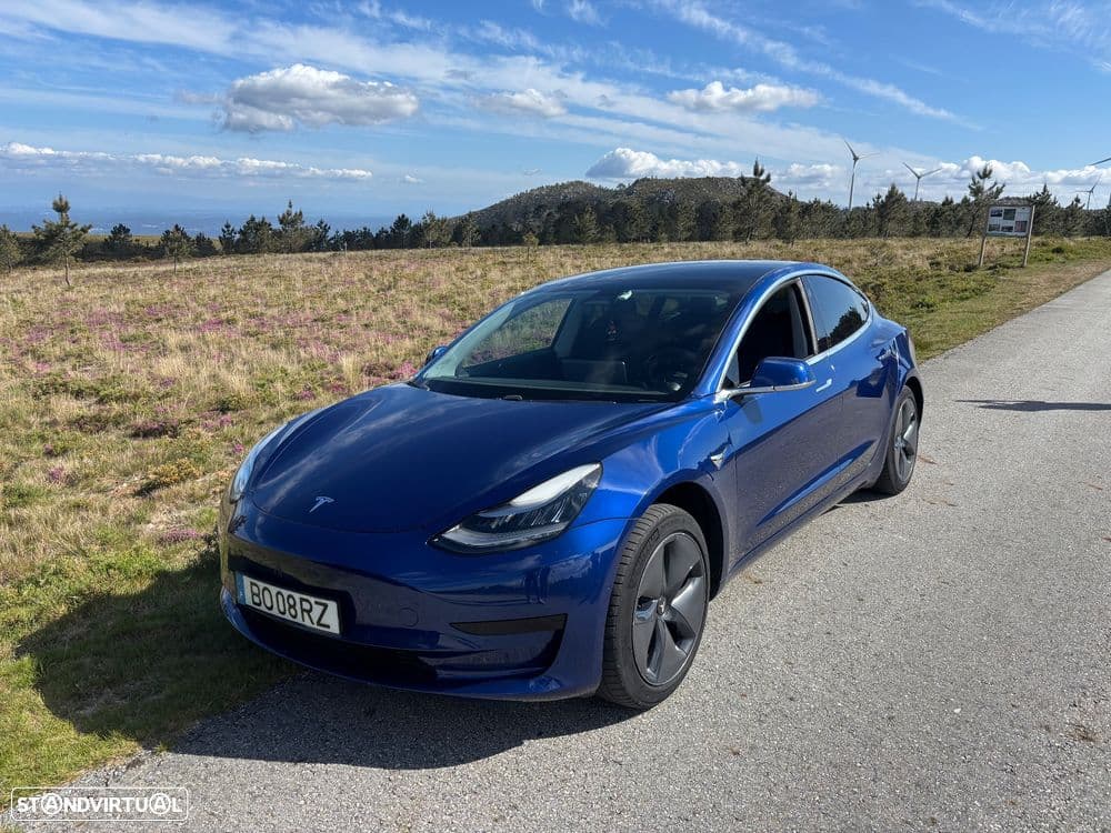 Tesla Model 3 Tração Traseira