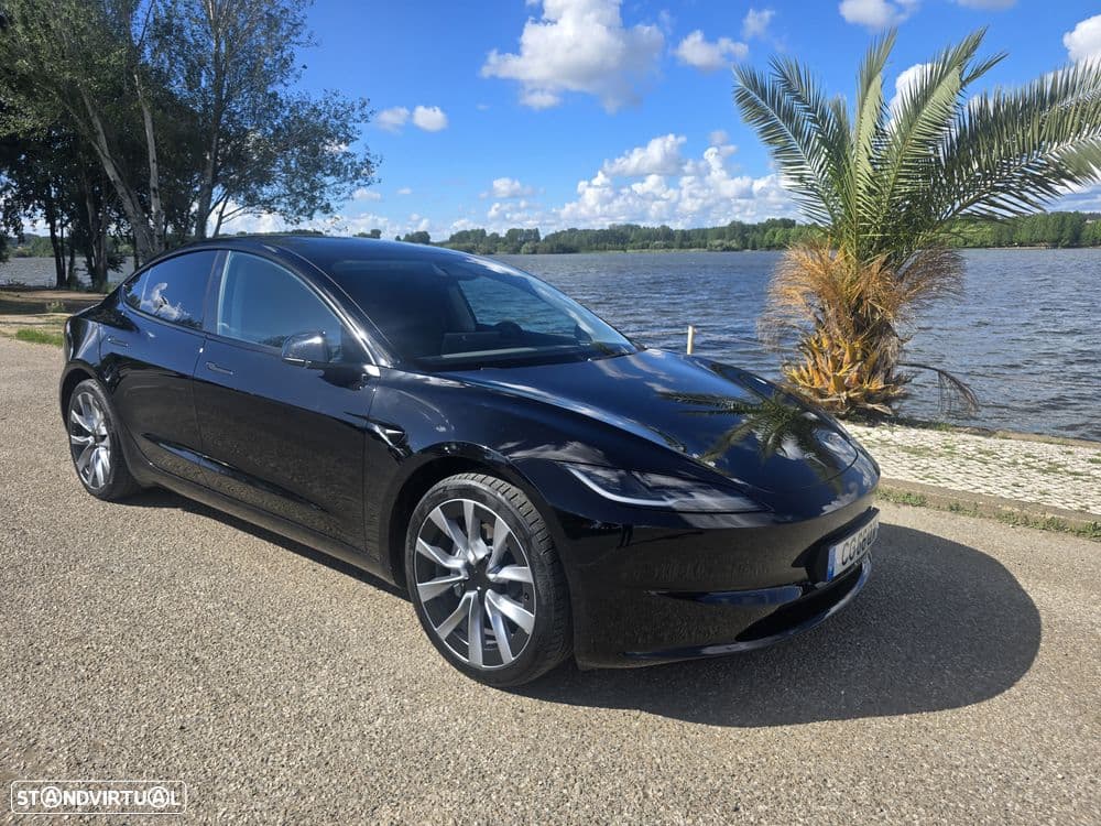 Tesla Model 3 Tração Traseira Premium