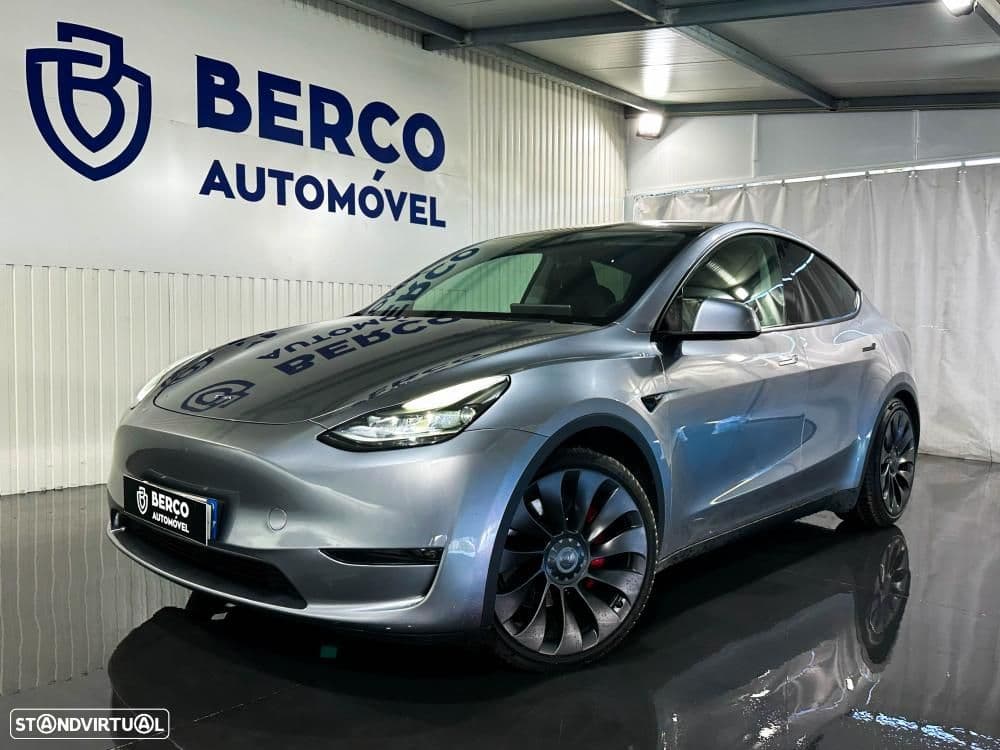 Tesla Model Y Performance Dual Motor AWD