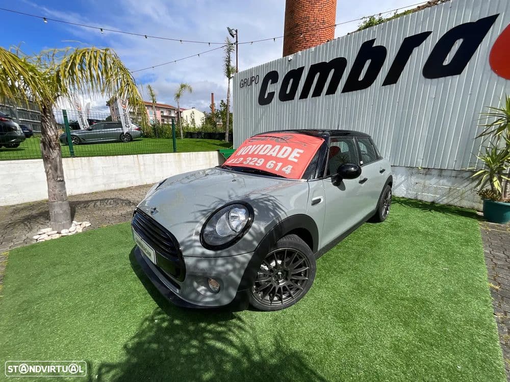 MINI 5 Portas Cooper D Aut.