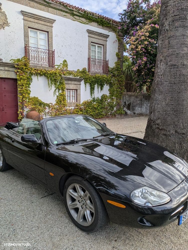 Jaguar XK