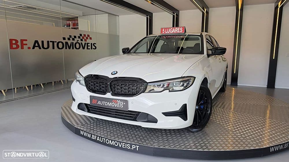 BMW Série 3 e Line Sport Auto