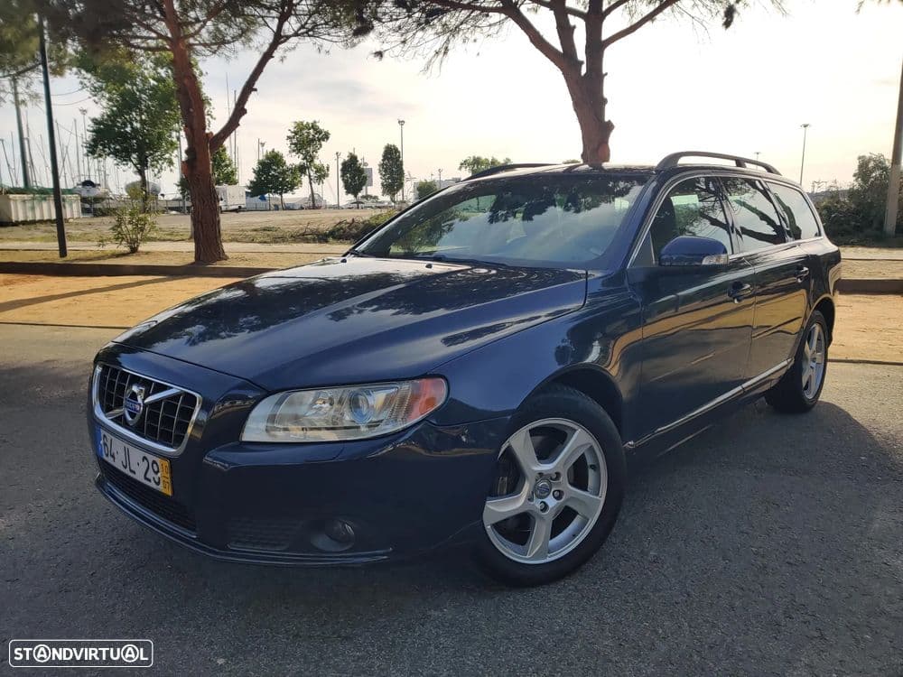 Volvo V70 Momentum