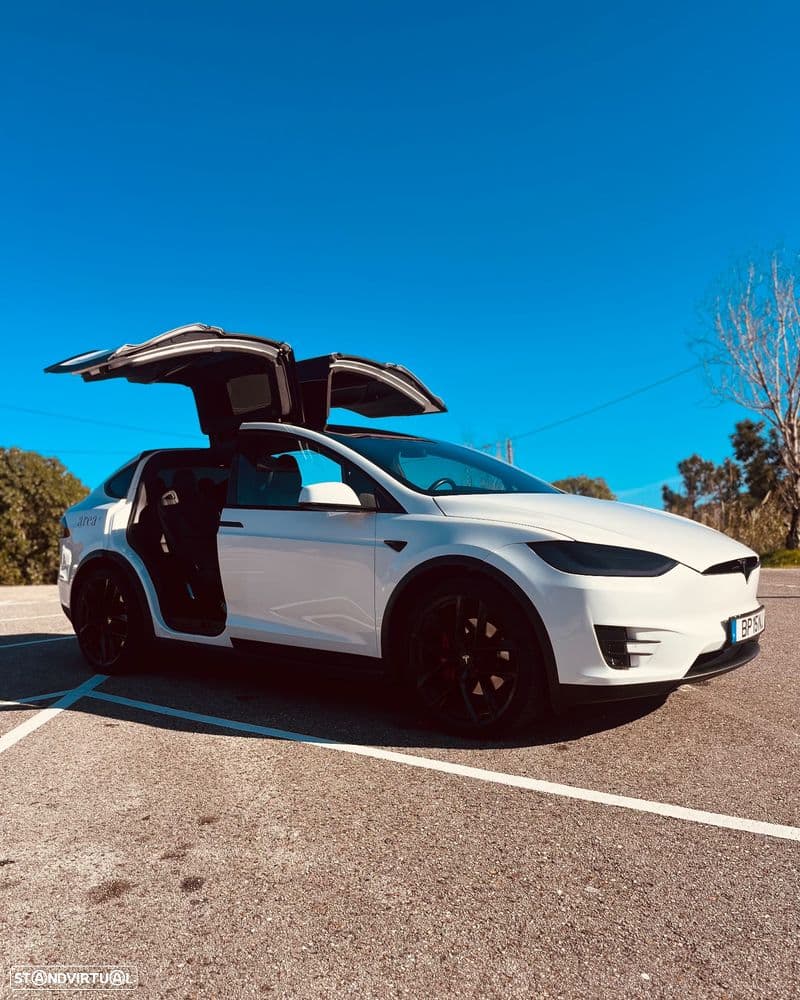 Tesla Model X P100D