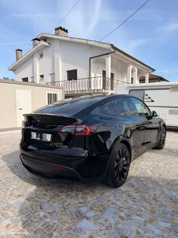 Tesla Model Y Performance Tração Integral