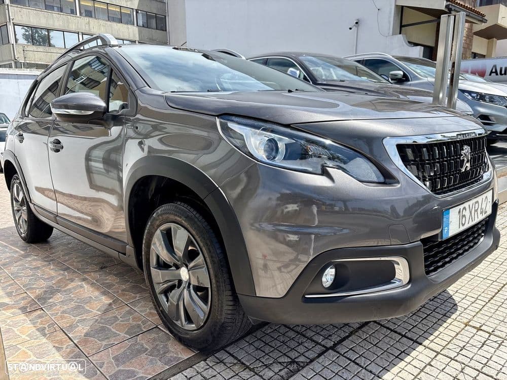 Peugeot 2008 1.2 PureTech Style
