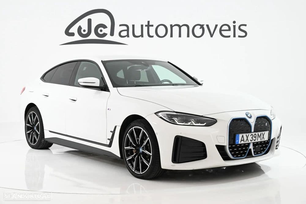 BMW Série i eDrive40 Pack Desportivo M