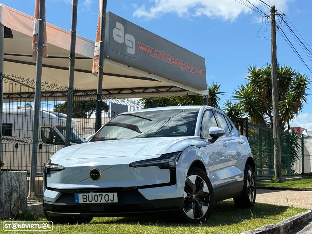 Volvo EX30 69 kWh Single Motor Extended Range Core
