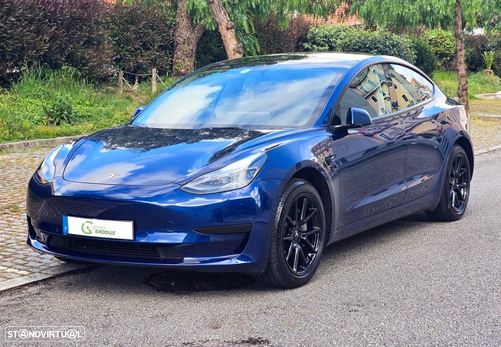 Tesla Model 3 Tração Traseira