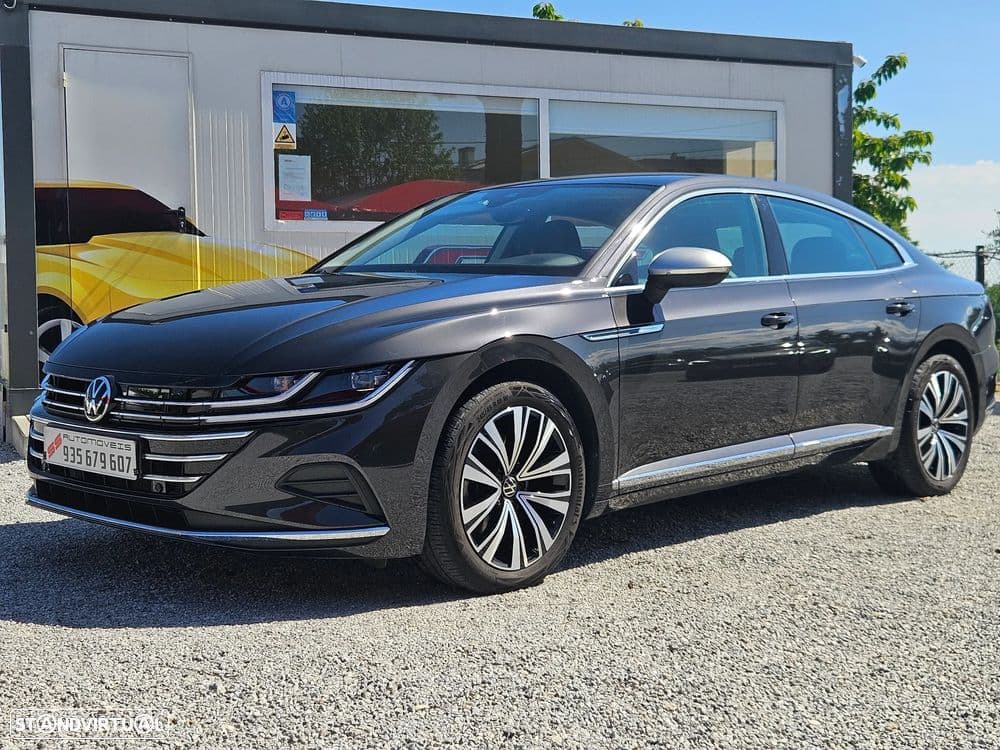 VW Arteon Versão Elegance com equipamento completo