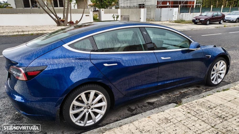 Tesla Model 3 Standard Range Plus RWD
