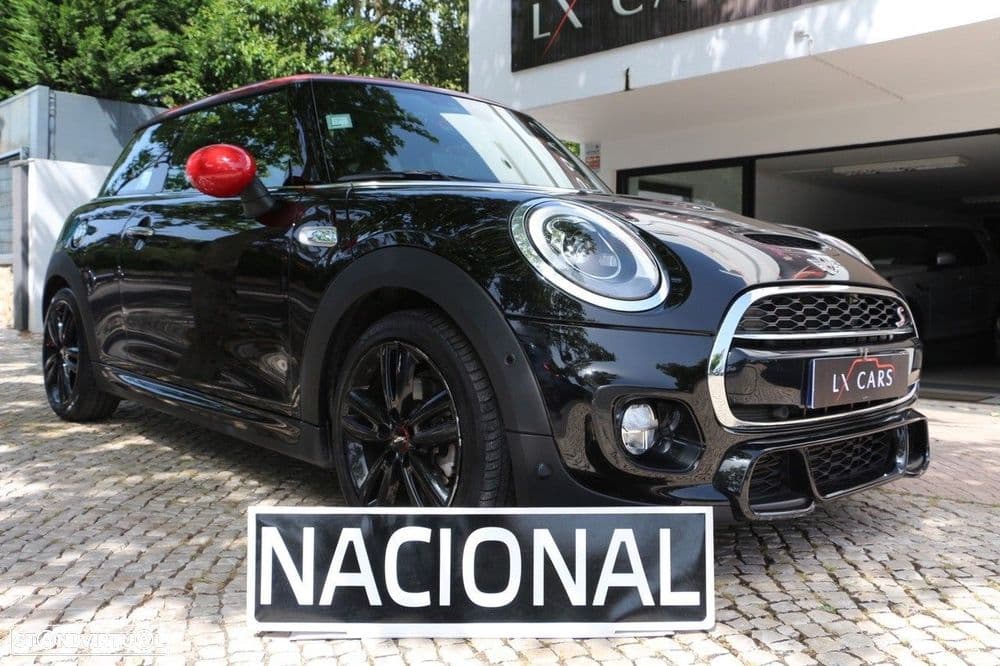 MINI 3 Portas Cooper S Auto Desportiva