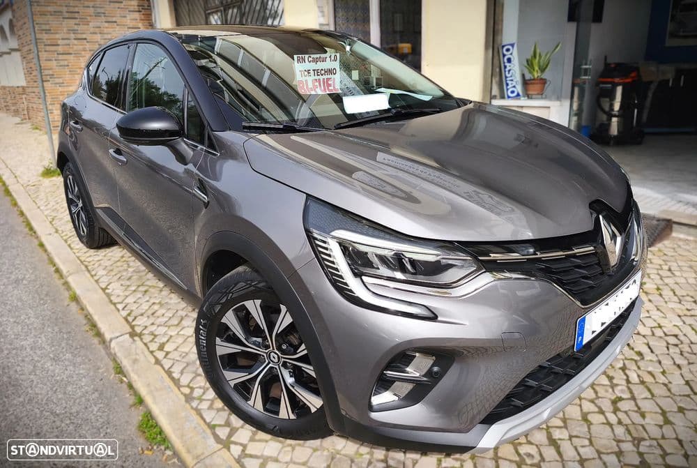 Renault Captur 1.0 TCe Techno Bi-Fuel