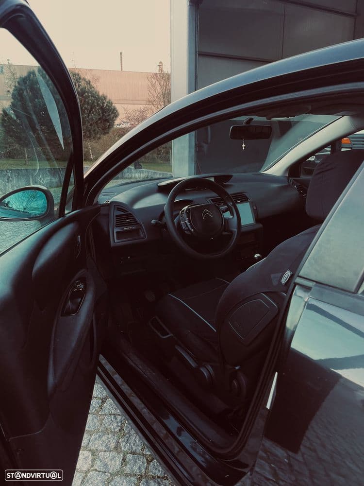 Citroën C4 1.6 HDi 110 VTR Pack