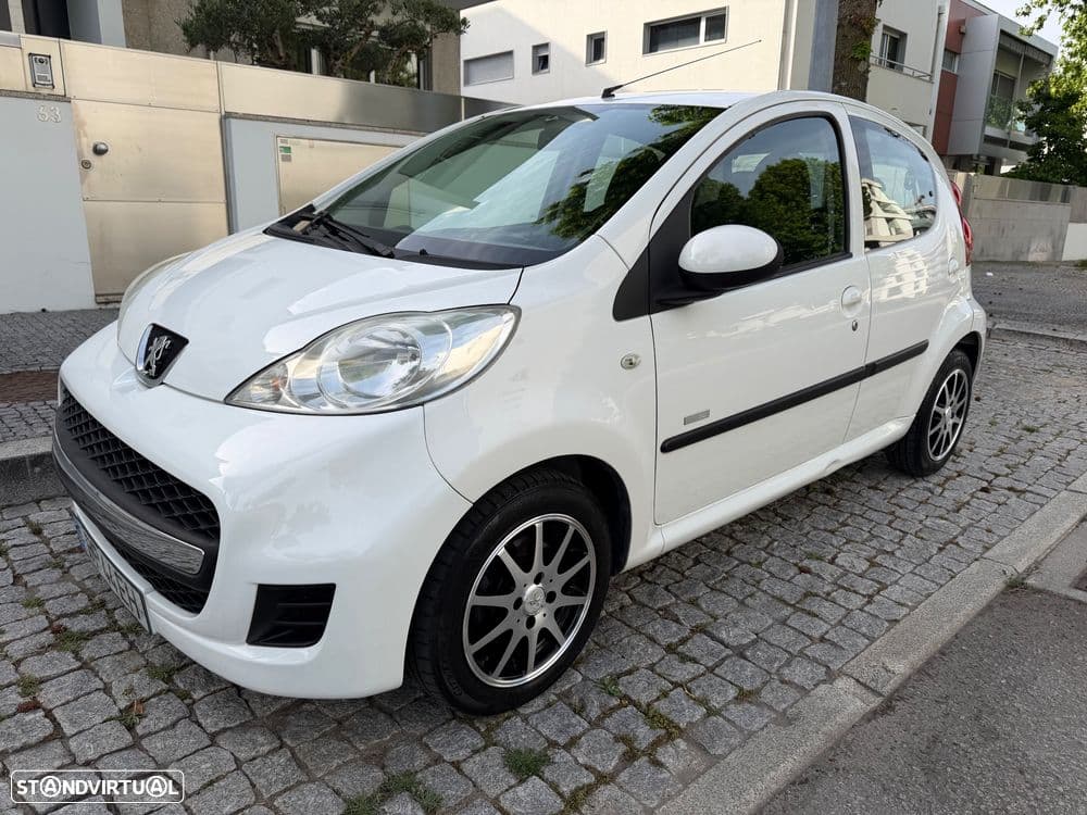 Peugeot 107 1.0 Millesim 200