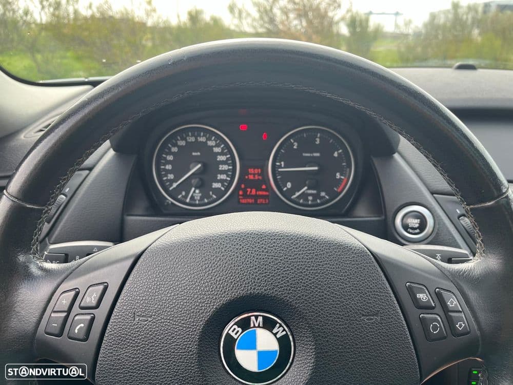 BMW Série X 18 d sDrive