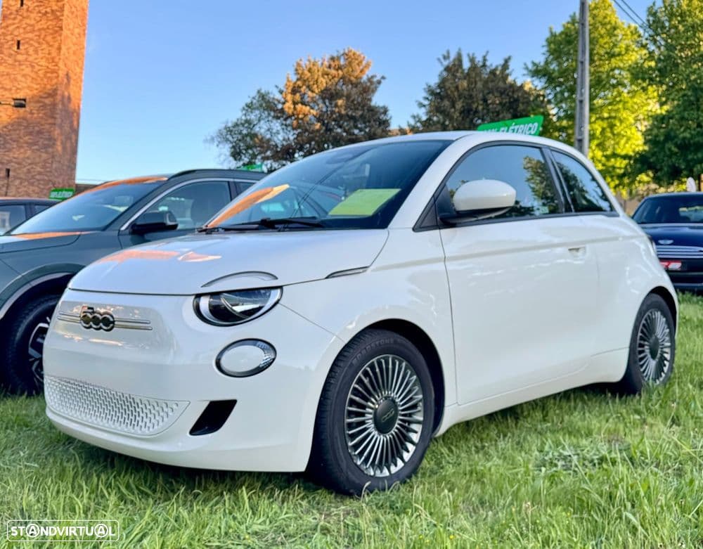 Fiat 500e b