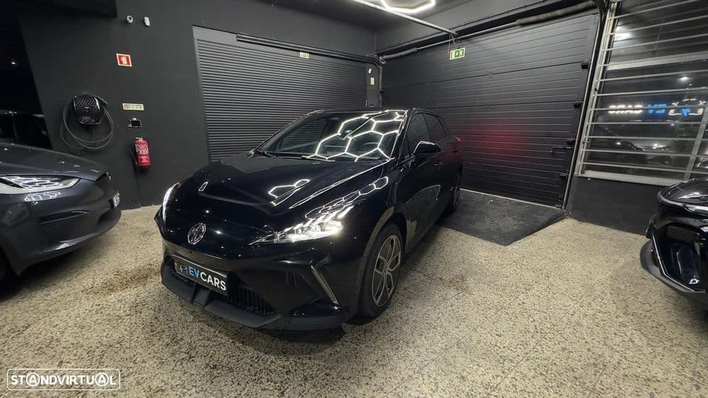 MG MG4 4 Luxury 64 kWh