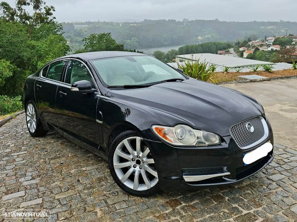 Jaguar XF 2.7 D V6 Premium Luxury