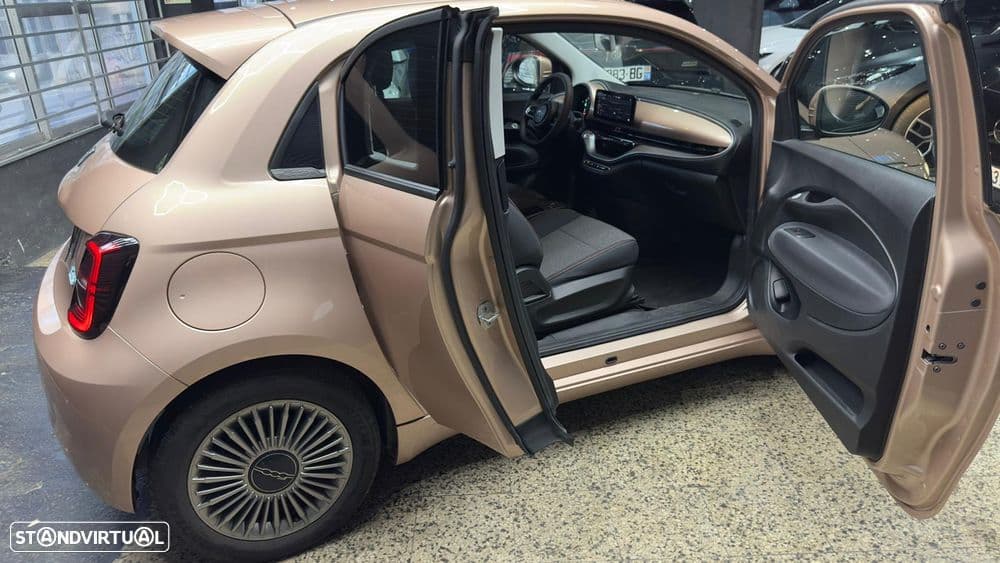 Fiat 500e 3 + 1 23,8kWh Icon