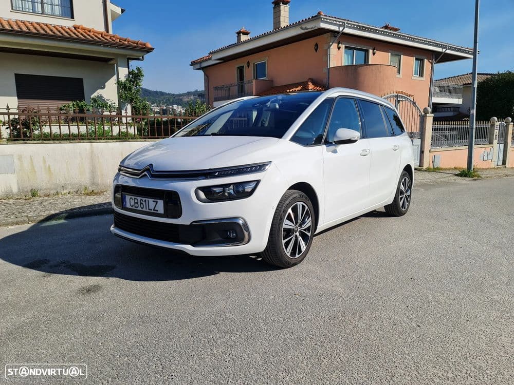 Citroën Grand C4 Spacetourer Versão PureTech 130 Stop&Start Exclusive