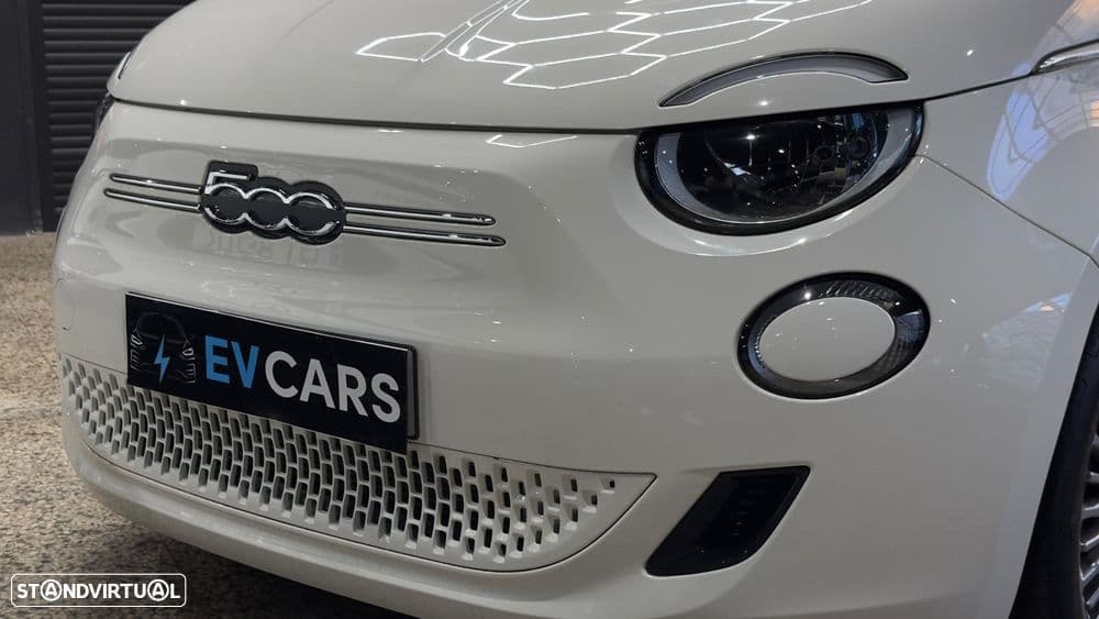 Fiat 500e 3 + 1 42kWh Icon