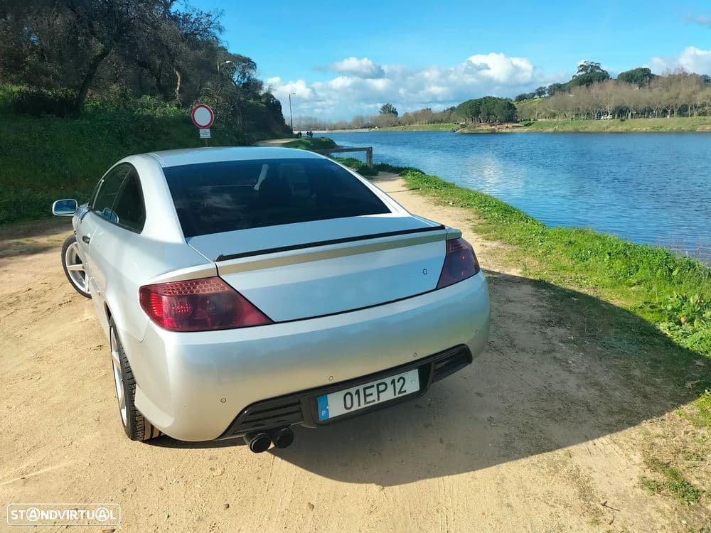 Peugeot 407 2.7 HDi V6 AM6