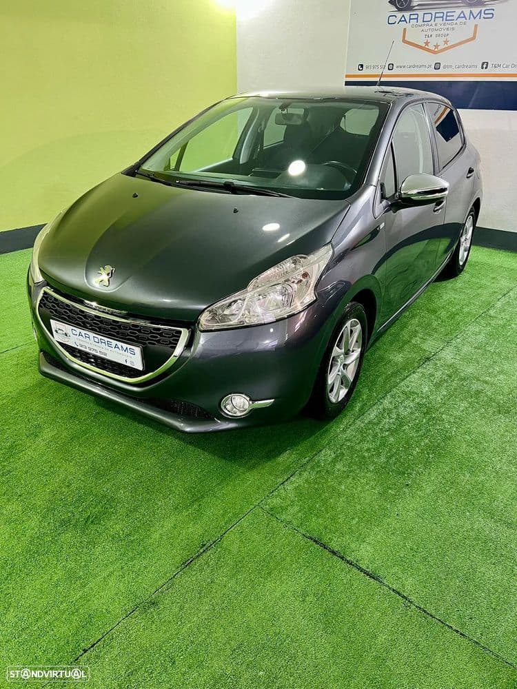 Peugeot 208 1.2 VTi SE Style