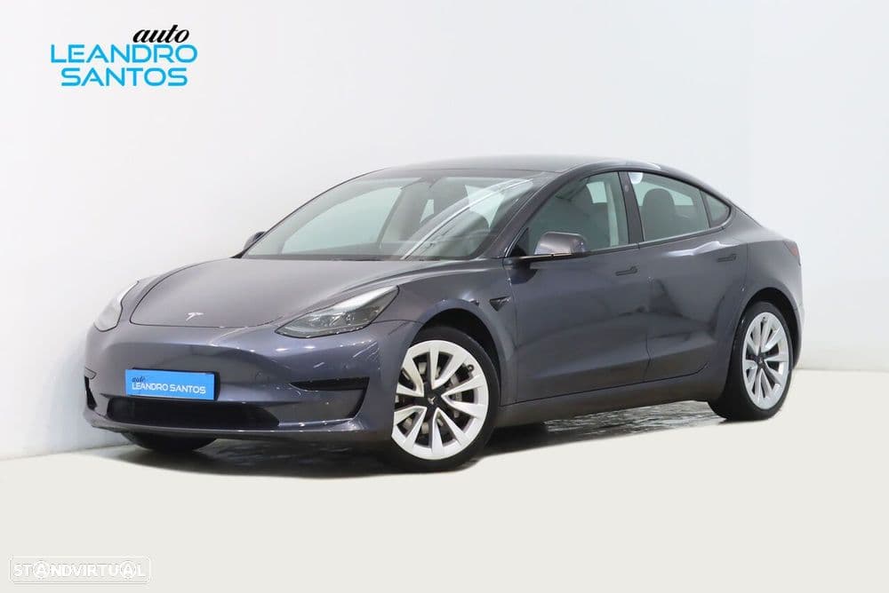 Tesla Model 3 Standard Range Plus RWD