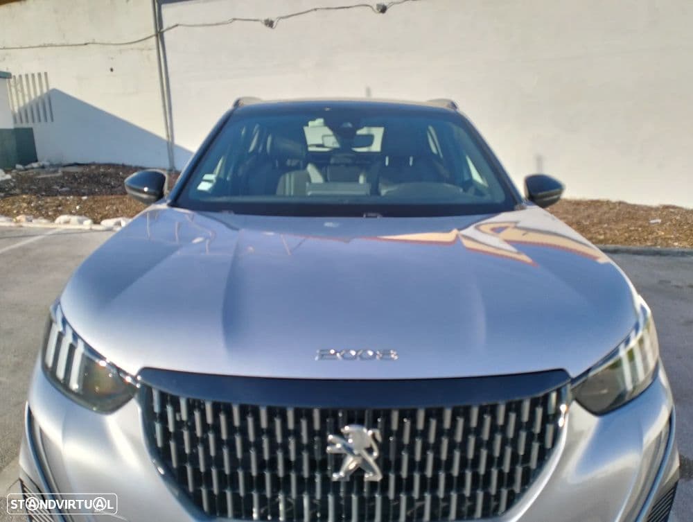 Peugeot 2008 1.2 PureTech GT EAT8