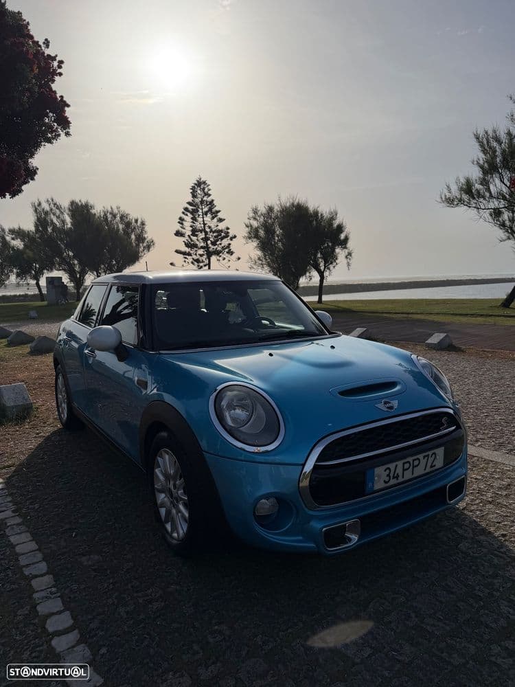 MINI 5 Portas Cooper D