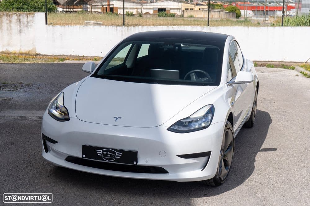 Tesla Model 3 Standard Range Plus RWD