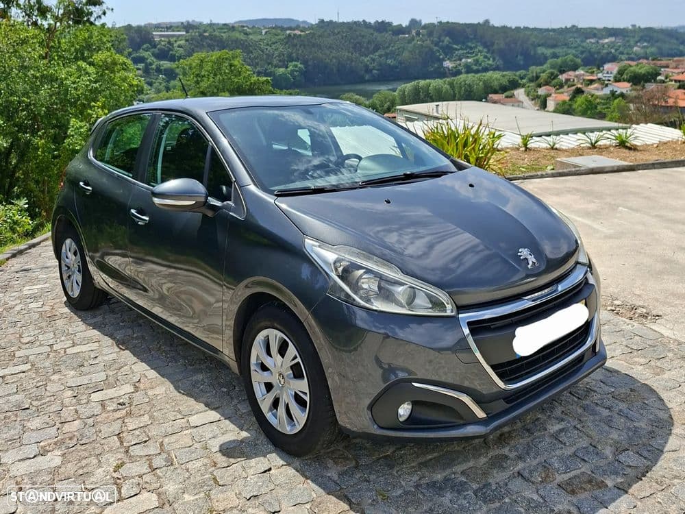 Peugeot 208 1.6 BlueHDi Style