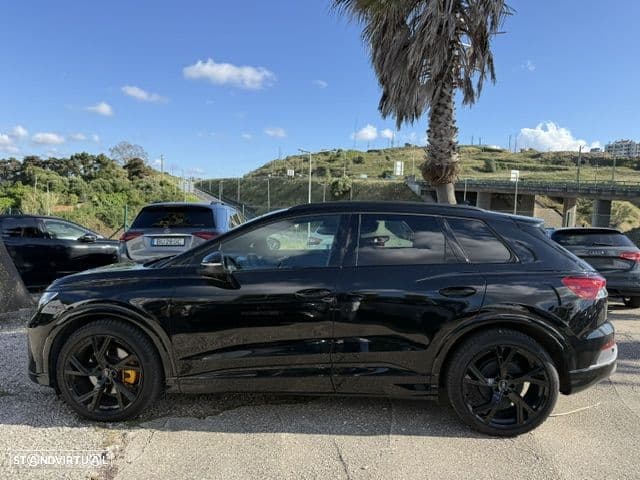 Audi Q4 e-tron COMPETITION com bastante equipamento!!!