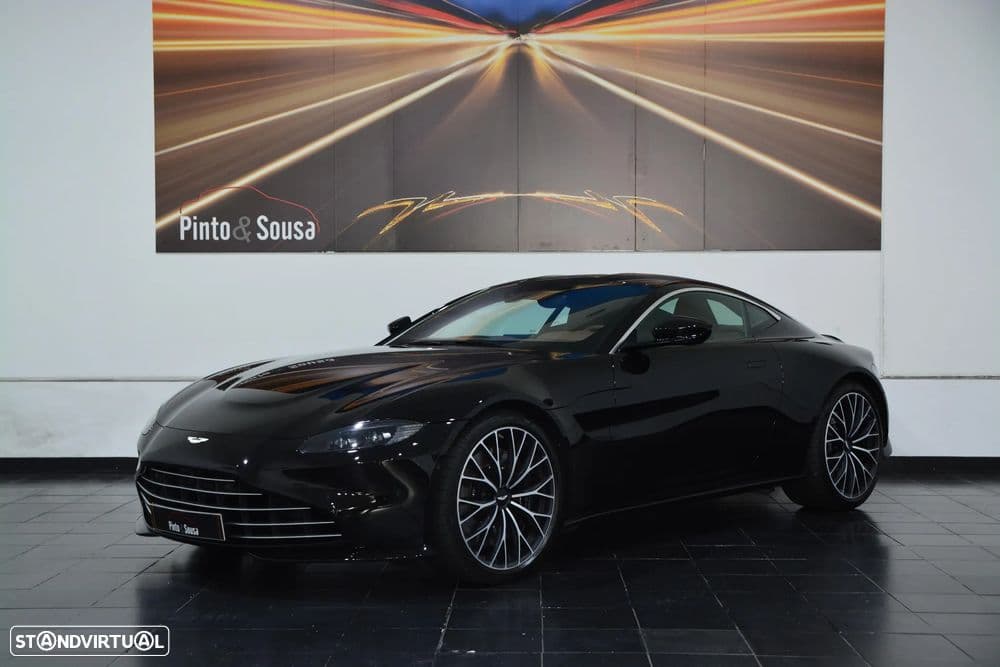 Aston Martin Vantage Coupe V8