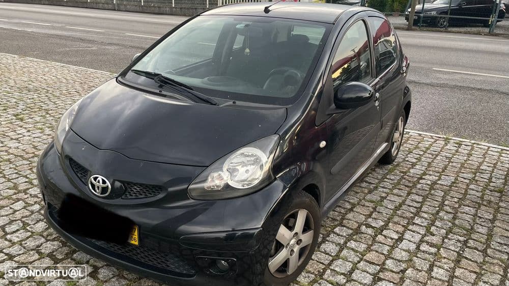 Toyota Aygo 1.0 Plus Sport Pack