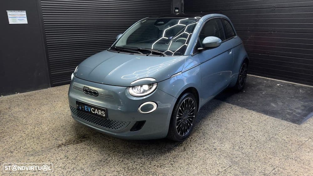 Fiat 500e 3 + 1 La Prima