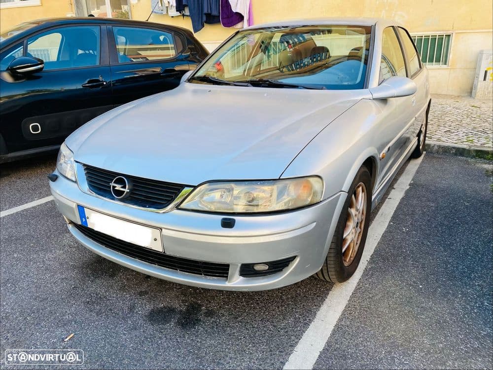 Opel Vectra 2.2 DTi Elegance