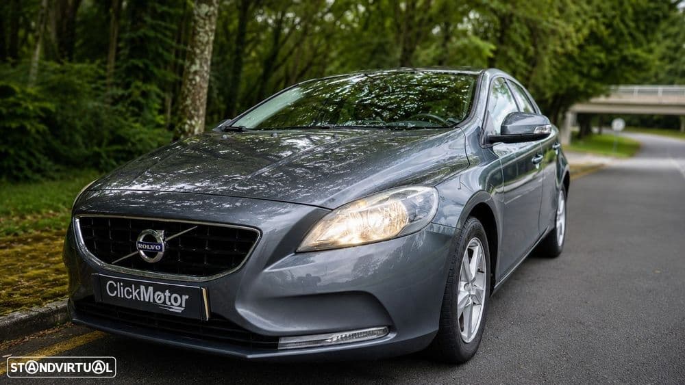 Volvo V40