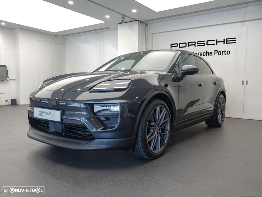 Porsche Macan Electric 4