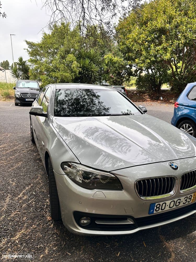 BMW Série 5 d xDrive Line Luxury Auto