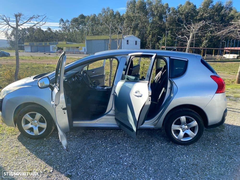 Peugeot 3008 HDi FAP 110 Premium