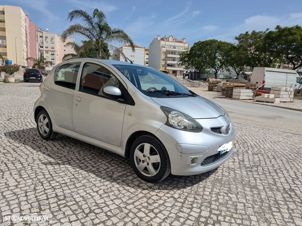 Toyota Aygo 1.0 Plus AC