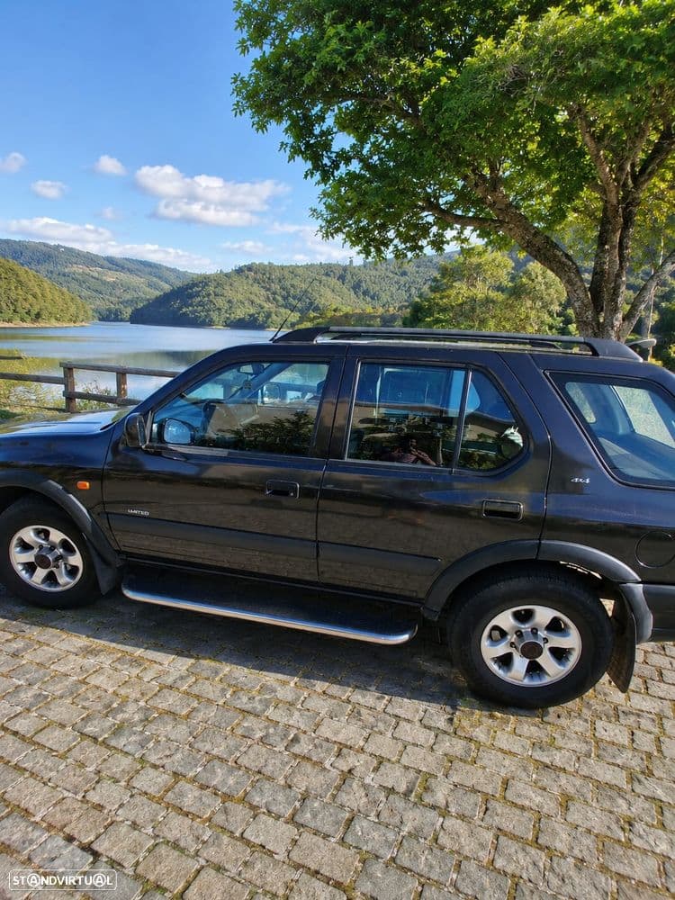 Opel Frontera 2.2 DTi