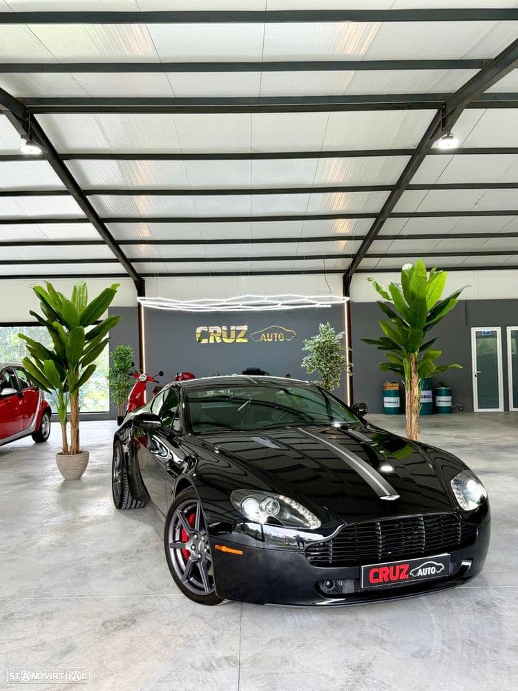 Aston Martin Vantage Coupe V8 Sportshift